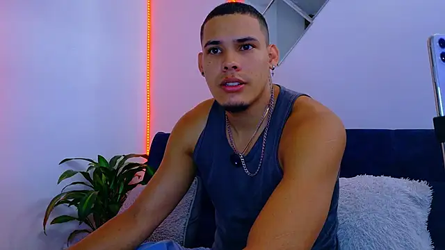 Snapshot of rick03_leto chatting on 10-20-25, 07:03 rick03 leto online show from 10-20-25, 07:03