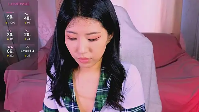 Wendy  Hills online show from 12-22-25, 05:26