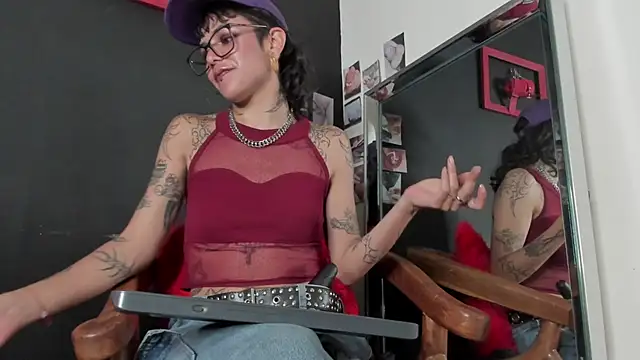 Snapshot of trinitty chatting on 03-04-25, 05:13 trinitty online show from 03-04-25, 05:13