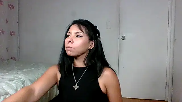 Snapshot of Diosagata chatting on 05-14-26, 02:18 Diosagata online show from 05-14-26, 02:18