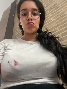 Annya-sweet online show from 02-05-25, 10:12