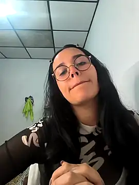 Annya-sweet online show from 10-16-25, 02:07