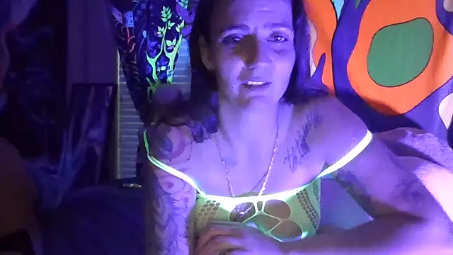 Emma-Rae online show from 02-19-25, 12:00