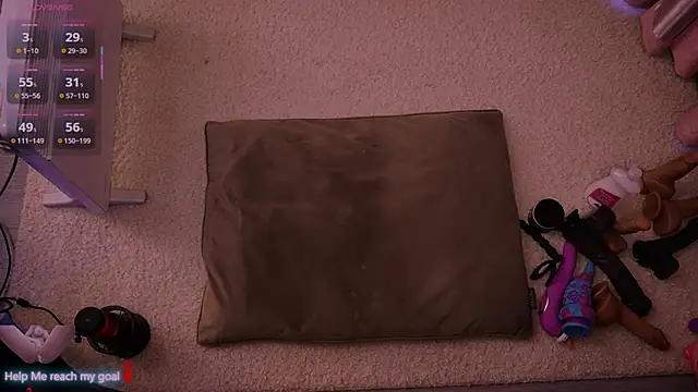 Redhead Shark new online show from 02-05-26, 01:05