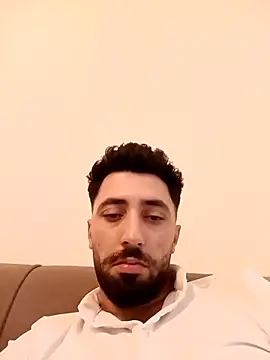 Snapshot of Rakiyy34 chatting on 02-02-26, 02:27 Rakiyy34 online show from 02-02-26, 02:27