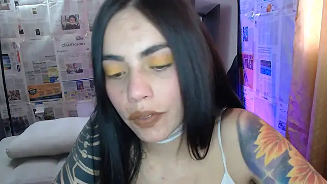 i am nina  online show from 11-19-25, 08:09