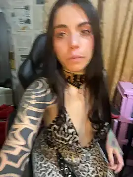 i am nina  online show from 03-21-26, 03:22