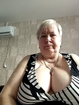 EffectFiona online show from 01-29-25, 10:58