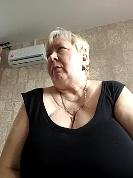 EffectFiona online show from 02-08-25, 10:50