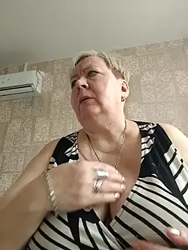 EffectFiona online show from 03-22-25, 04:14