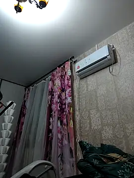 EffectFiona online show from 09-30-25, 10:59