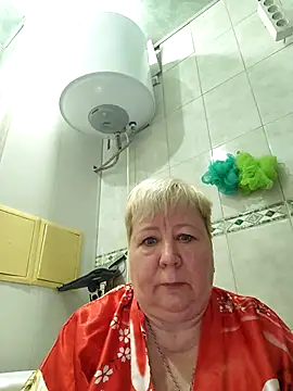 EffectFiona online show from 10-30-25, 10:43