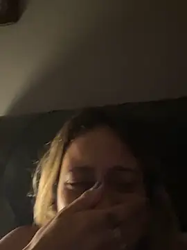 Snapshot of Gipoltergeist chatting on 01-08-25, 04:55 Gipoltergeist online show from 01-08-25, 04:55