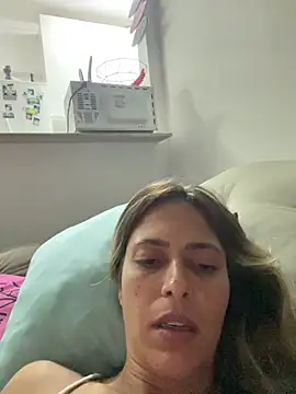 Snapshot of Gipoltergeist chatting on 03-06-25, 03:46 Gipoltergeist online show from 03-06-25, 03:46