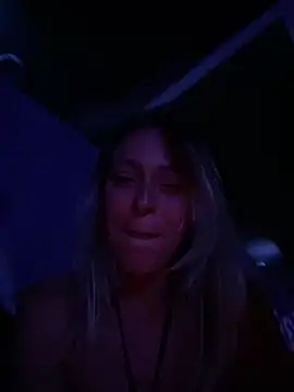 Snapshot of Gipoltergeist chatting on 03-09-25, 12:21 Gipoltergeist online show from 03-09-25, 12:21