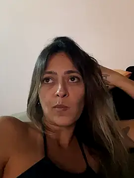 Snapshot of Gipoltergeist chatting on 11-04-25, 01:48 Gipoltergeist online show from 11-04-25, 01:48