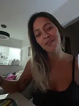 Snapshot of Gipoltergeist chatting on 12-18-25, 05:02 Gipoltergeist online show from 12-18-25, 05:02