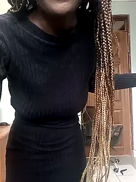 Snapshot of Prettybecs chatting on 10-18-25, 05:10 Prettybecs online show from 10-18-25, 05:10