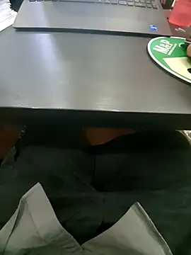 Snapshot of dream_catcher chatting on 10-21-25, 04:57 dream catcher online show from 10-21-25, 04:57