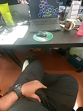 Snapshot of dream_catcher chatting on 11-14-25, 09:19 dream catcher online show from 11-14-25, 09:19