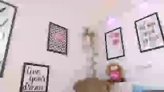 Joliet online show from 04-12-26, 02:27