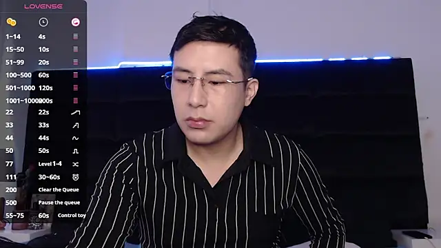 andrewmhilton  online show from 03-06-25, 05:11