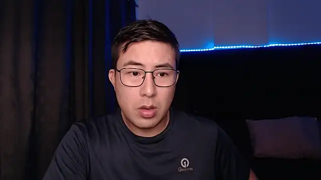 andrewmhilton  online show from 03-27-26, 05:46