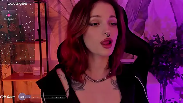 BratzieDarsie online show from 02-01-25, 11:43