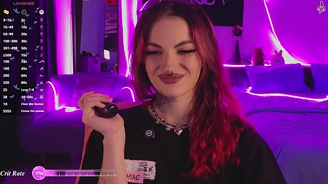 Snapshot of BratzieDarsie chatting on 07-04-26, 02:12 BratzieDarsie online show from 07-04-26, 02:12