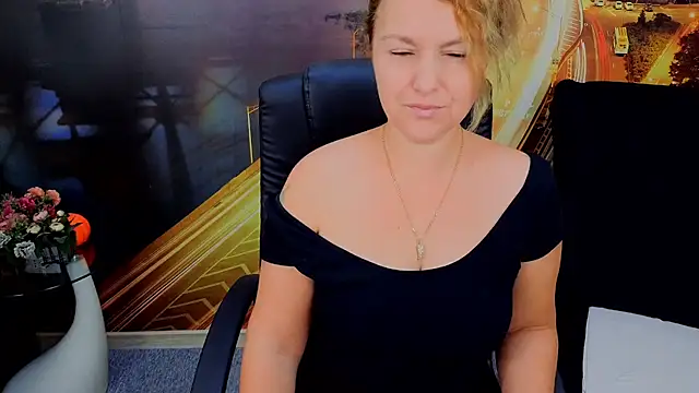 EmmaxPark online show from 12-03-25, 06:54