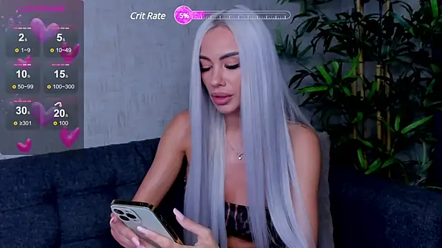 Snapshot of Bailey_Rush chatting on 01-24-25, 06:46 Bailey Rush online show from 01-24-25, 06:46