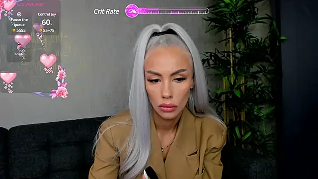 Snapshot of Bailey_Rush chatting on 03-06-25, 11:14 Bailey Rush online show from 03-06-25, 11:14