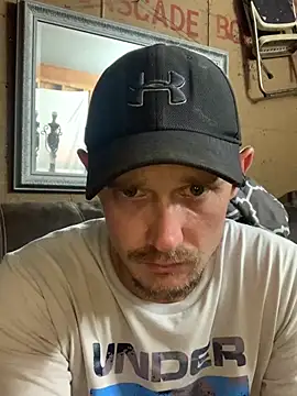 Midwestalpha online show from 06-17-26, 04:52