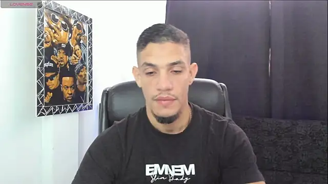 jhonnysnow17 online show from 05-25-26, 01:17