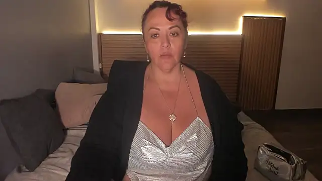 megan dreamsss online show from 02-06-26, 12:04