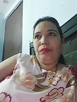Poojabhabi101 online show from 06-12-26, 06:34