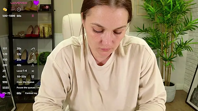 SelineSole online show from 03-10-26, 04:12