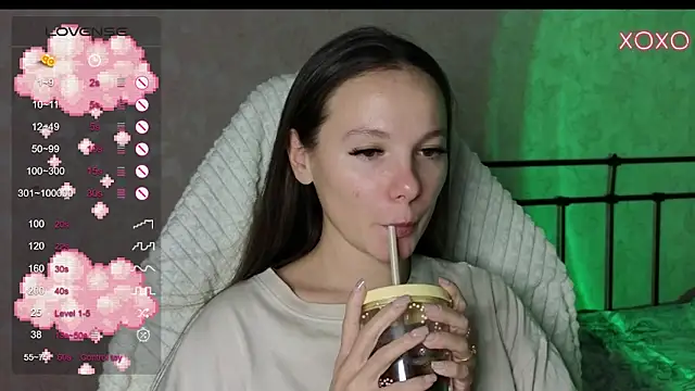 lil luna x online show from 12-01-24, 05:24