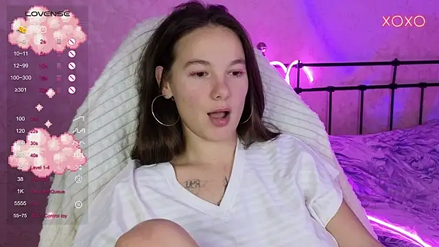 lil luna x online show from 10-11-25, 07:01