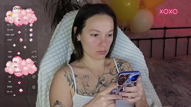 lil luna x online show from 02-08-26, 10:35