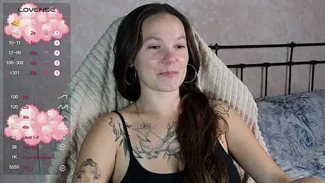 Snapshot of lil_luna_x chatting on 06-29-26, 09:15 lil luna x online show from 06-29-26, 09:15