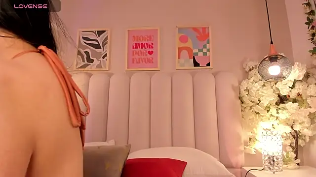 cute  cherry  online show from 10-06-25, 08:17