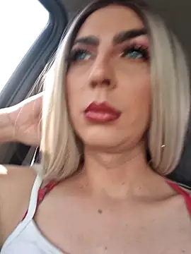 Snapshot of AlejandraDangerGirl chatting on 02-01-25, 07:13 AlejandraDangerGirl online show from 02-01-25, 07:13