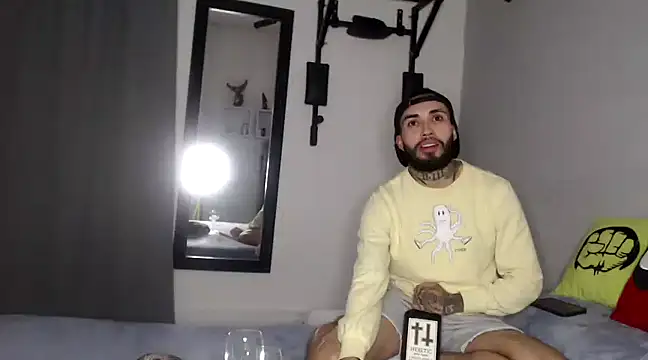 transgenderboy online show from 03-23-25, 04:05