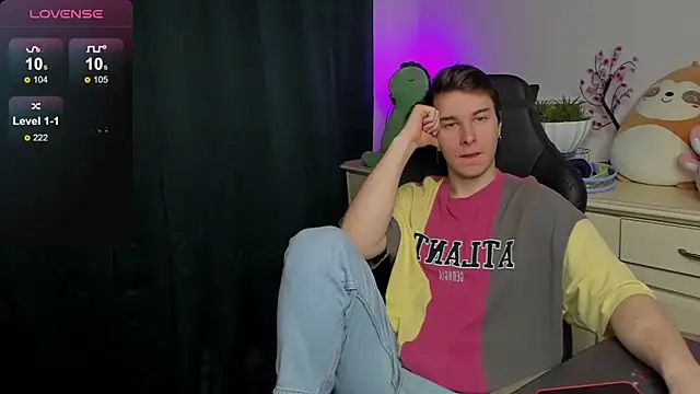 Vincent Strong online show from 09-20-25, 08:26