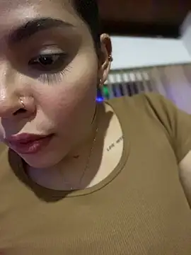 GigiiStone online show from 12-20-24, 12:30