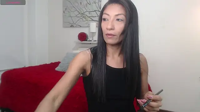 sofia perez    online show from 05-19-26, 07:42