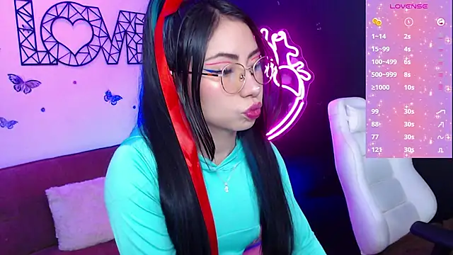 Snapshot of demyanderson_ chatting on 12-26-24, 08:32 demyanderson online show from 12-26-24, 08:32