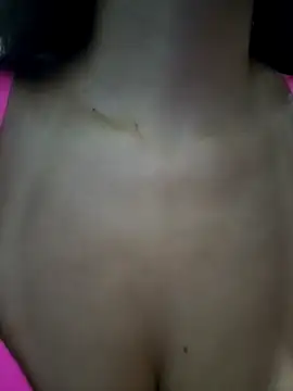 Snapshot of luz_94 chatting on 03-08-25, 10:34 luz 94 online show from 03-08-25, 10:34