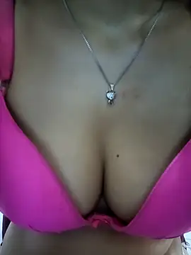 Snapshot of luz_94 chatting on 11-05-25, 03:34 luz 94 online show from 11-05-25, 03:34